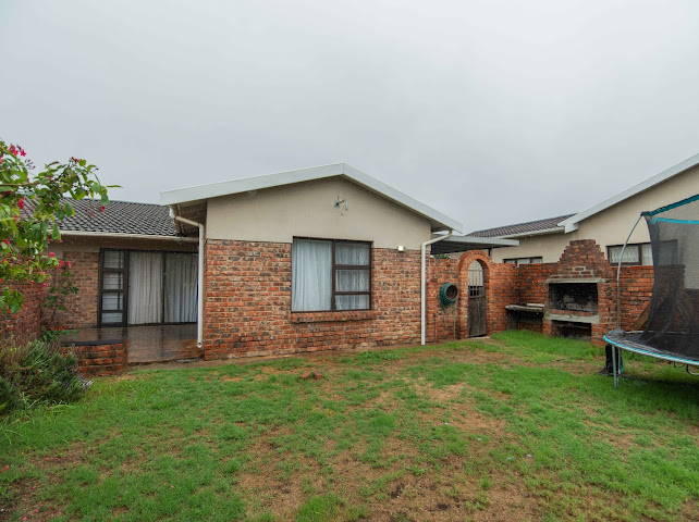 3 Bedroom Property for Sale in Newton Park Eastern Cape